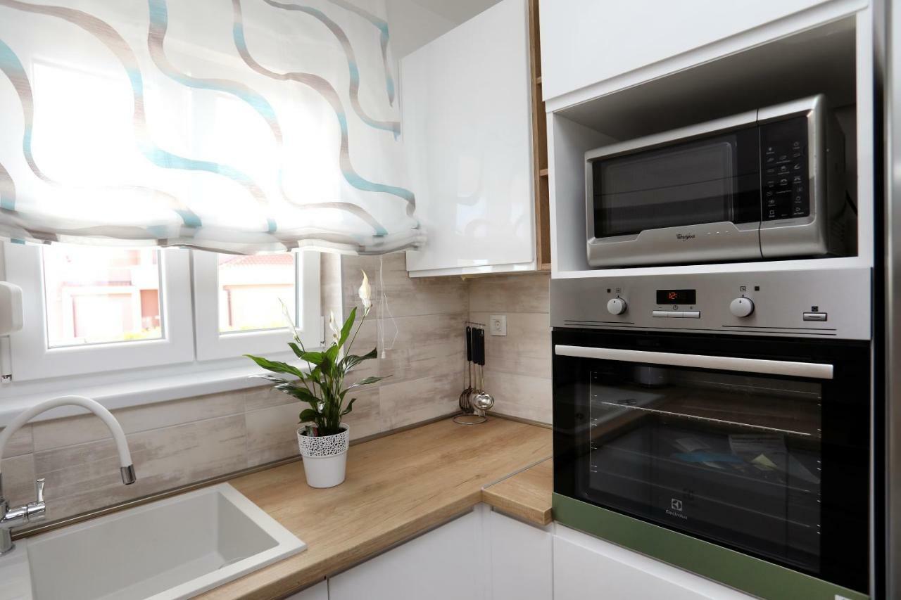Apartment Little Marijeta Trogir Dış mekan fotoğraf