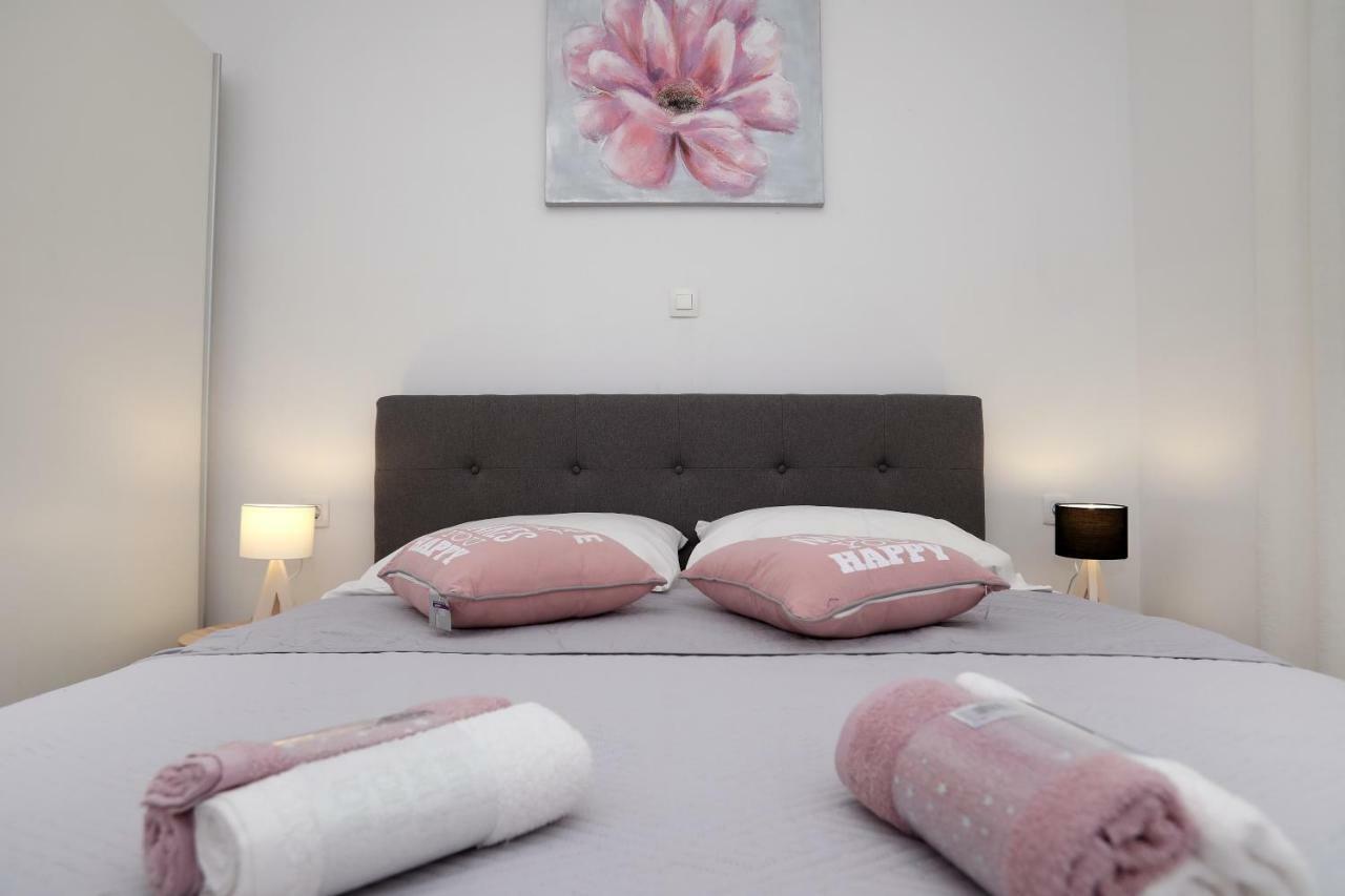 Apartment Little Marijeta Trogir Dış mekan fotoğraf