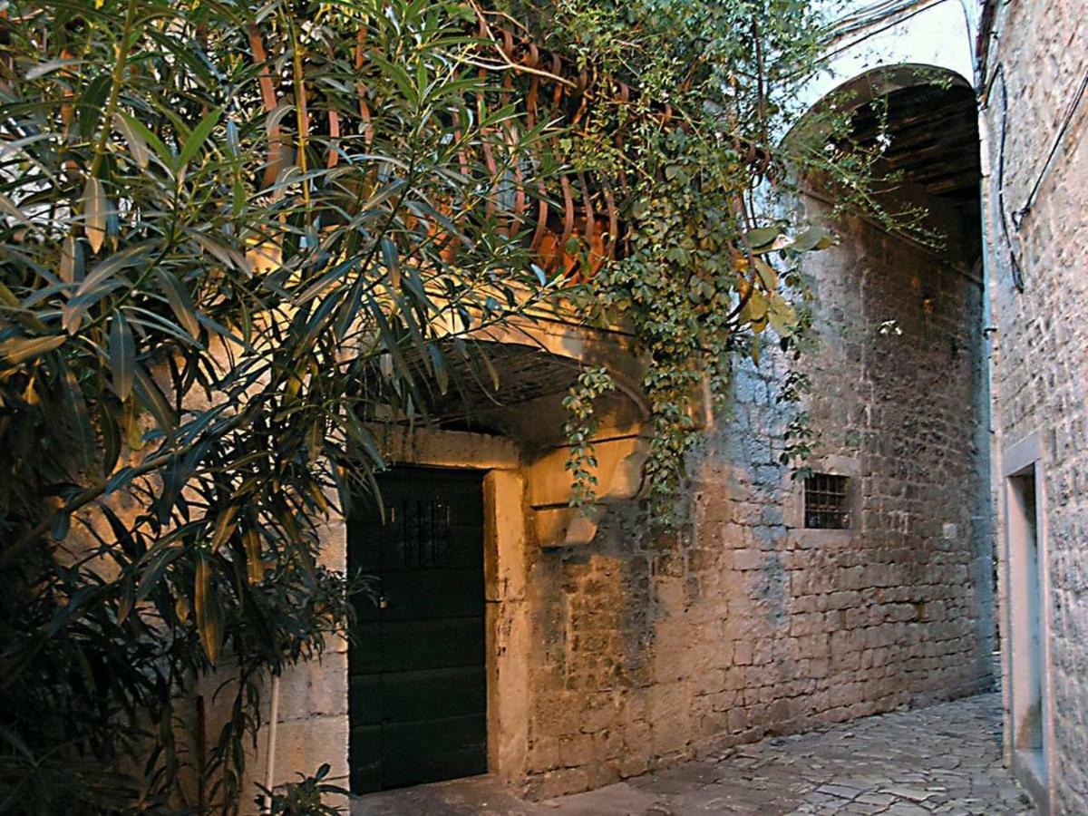 Apartment Little Marijeta Trogir Dış mekan fotoğraf
