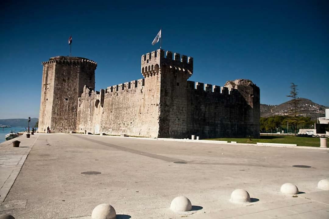 Apartment Little Marijeta Trogir Dış mekan fotoğraf